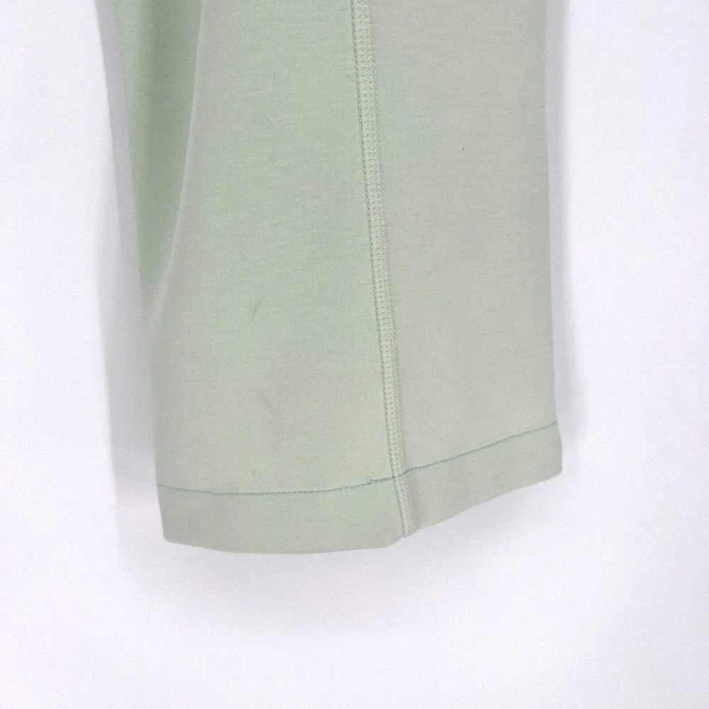 Lululemon Softstreme High-Rise Pant Womens 10 Green Sweatpant Straight‎ Leg